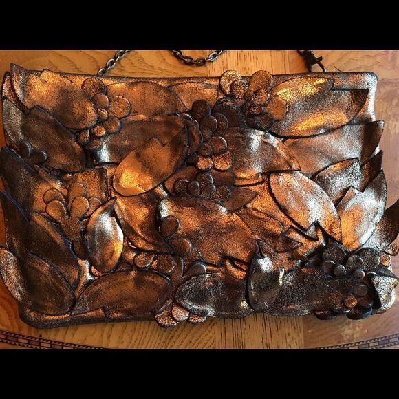 APPLIQUÉ BLACK Brown Metallic Gold